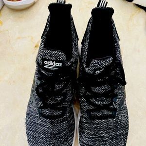 Mens Addidas Cloud foams size 12